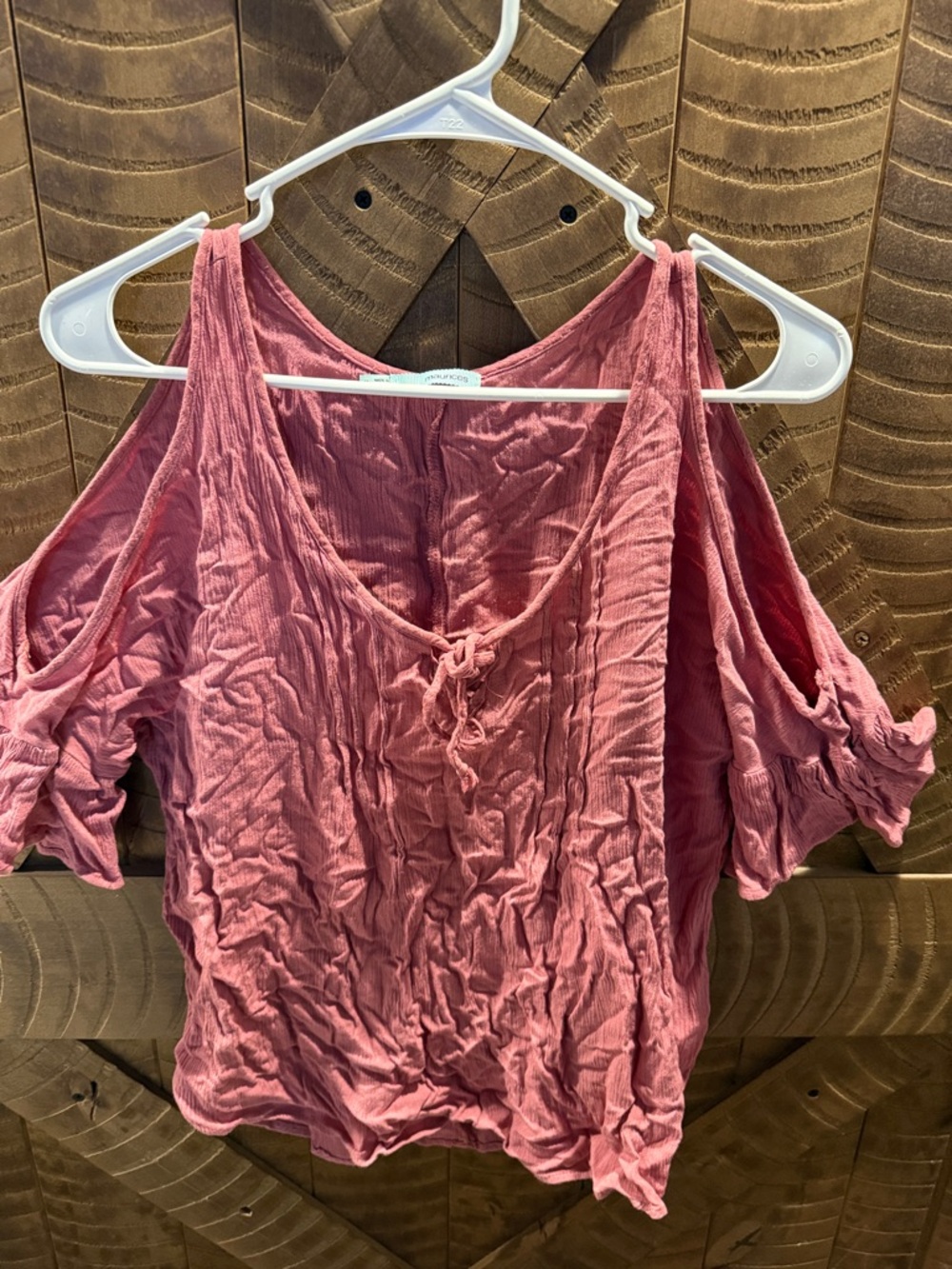 Maurices Women's Cold-Shoulder Top in Rose